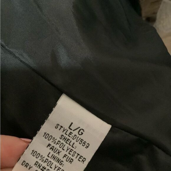 True Love Faux fur vest Sz L - Picture 5 of 7